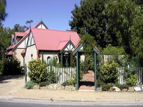 The Dove Cote - Coogee Beach Accommodation 0
