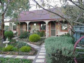 Langmeil Cottages - Coogee Beach Accommodation 0