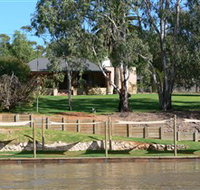 Roonka Riverfront Cottages - Coogee Beach Accommodation