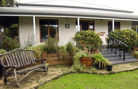 Cricklewood Cottage - Coogee Beach Accommodation 1