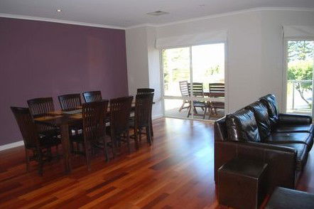 Tradewinds At Port Elliot - Coogee Beach Accommodation 3