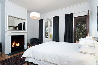 Strathalbyn Villas - Coogee Beach Accommodation 1
