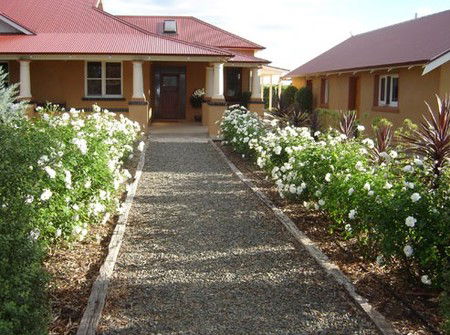 Stephanette's Cottage - Coogee Beach Accommodation 2