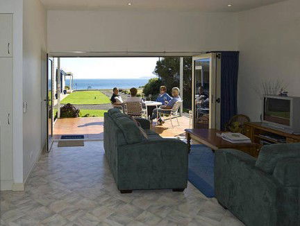SeaShells Penneshaw - Coogee Beach Accommodation 2