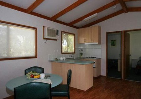 Naracoorte Holiday Park - Coogee Beach Accommodation 4
