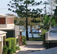 Sonoma Noosaville - Coogee Beach Accommodation