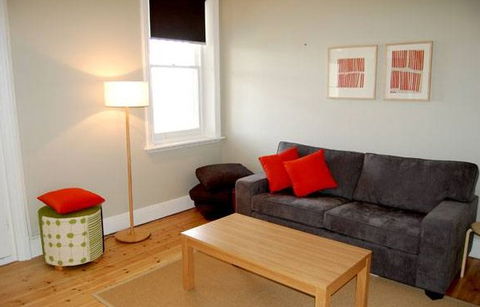 Port Elliot Beach House YHA - Coogee Beach Accommodation 2