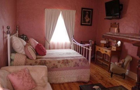 Redwing Shearer's Quarters - Coogee Beach Accommodation 4