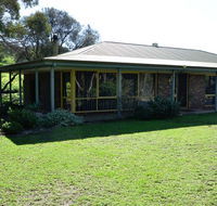 The Beach House - Normanville - Coogee Beach Accommodation