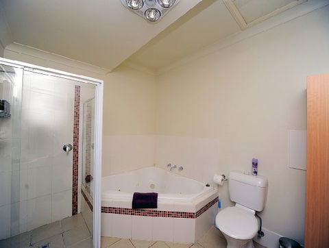 St Helens - The Pavilion - Coogee Beach Accommodation 0