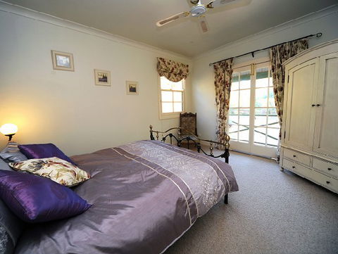 St Helens - The Pavilion - Coogee Beach Accommodation 2