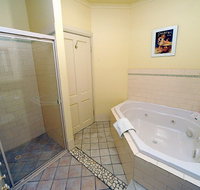 St Helens Cottages- Coach House - Coogee Beach Accommodation
