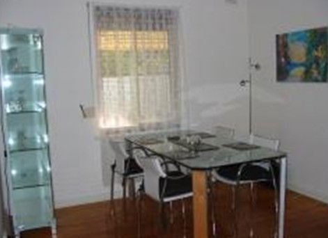 The Birches - Coogee Beach Accommodation 6