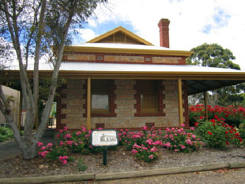 Clydesdale Cottage B&B - Coogee Beach Accommodation 0