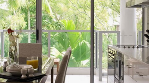Grand Mercure Rockford Esplanade Apartments Palm Cove - Coogee Beach Accommodation 2