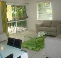 The Port Douglas Queenslander - Coogee Beach Accommodation