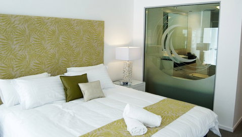 Vision Cairns Esplanade - Coogee Beach Accommodation 1
