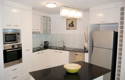Vision Cairns Esplanade - Coogee Beach Accommodation 2