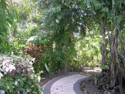 Cooktown Motel Pam's Place - Coogee Beach Accommodation 1