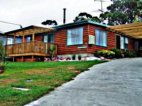 Gum Nut Cottage - Coogee Beach Accommodation 0