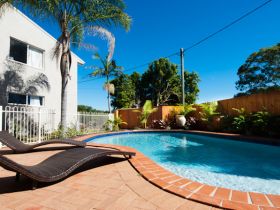 Noosa Sun Motel - Coogee Beach Accommodation 0