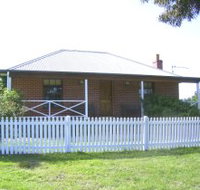 Miranda Cottage - Coogee Beach Accommodation
