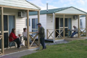 Discovery Holiday Parks Devonport (Cosy Cabins) - Coogee Beach Accommodation 0