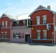Mackey's Royal Hotel - Coogee Beach Accommodation