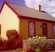 Devonport Historic Cottages - Coogee Beach Accommodation