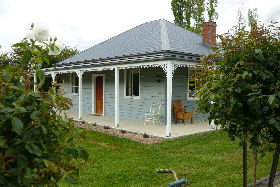 Ellendale TAS Coogee Beach Accommodation