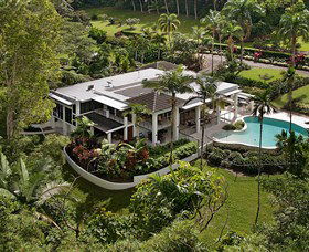 Rainforest Estate - Coogee Beach Accommodation 0