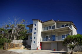 Windows On Bicheno - Coogee Beach Accommodation 0