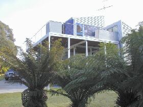 Coles Bay Retreat - Coogee Beach Accommodation 0