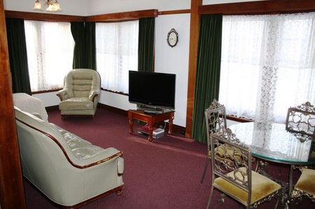 Mayfair Motel On Cavell - Coogee Beach Accommodation 3