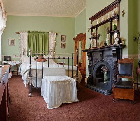 Tynwald Willow Bend Estate - Coogee Beach Accommodation 4