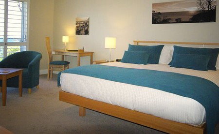 Windows On Bicheno - Coogee Beach Accommodation 1