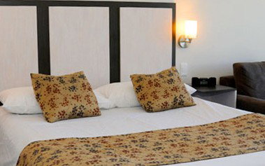 Beachfront Bicheno - Coogee Beach Accommodation 2