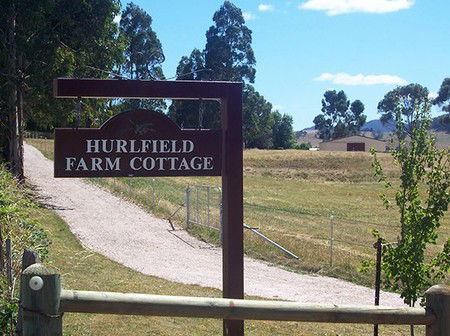 Hurlfield Farm Cottage - Coogee Beach Accommodation 1