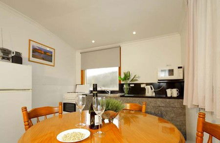 Wellers Inn - Coogee Beach Accommodation 2