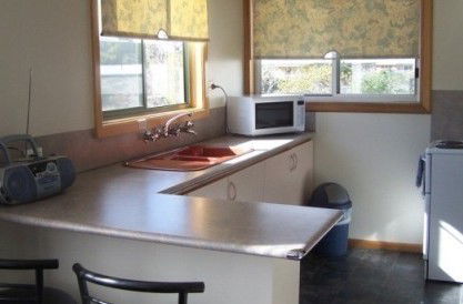 Gum Nut Cottage - Coogee Beach Accommodation 3