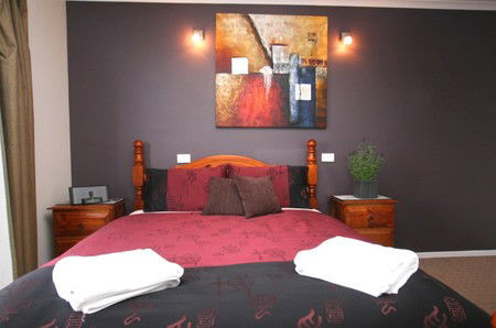 Oakley Place Townhouse - Tasmanian Short Stays - Coogee Beach Accommodation 4