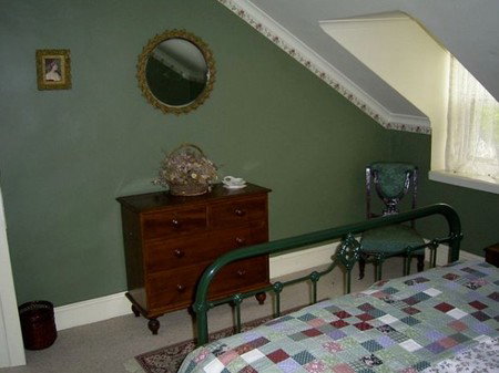 Lythgos Row Of Romantic Cottages - Coogee Beach Accommodation 3