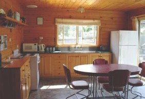 Hubies Hideaway - Coogee Beach Accommodation 3
