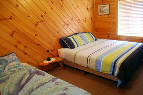 Hubies Hideaway - Coogee Beach Accommodation 4