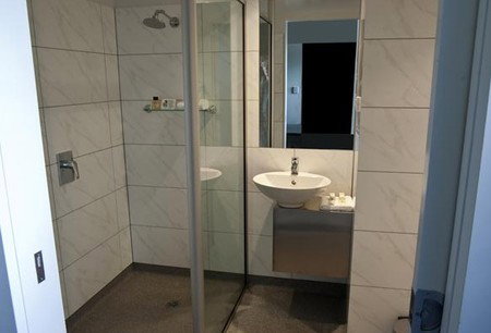 Brighton Hotel Motel - Coogee Beach Accommodation 3