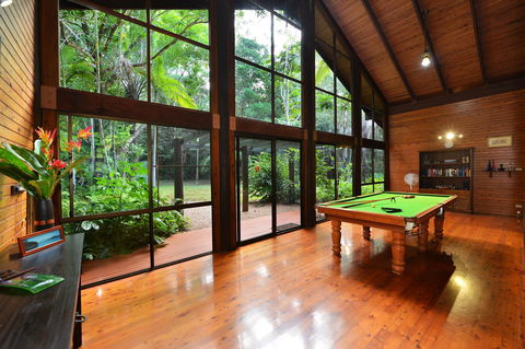 Wait A While Retreat - Coogee Beach Accommodation 9