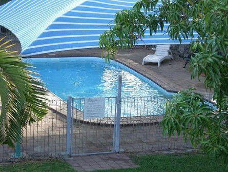 Ashs Holiday Units And Cafe - Coogee Beach Accommodation 0