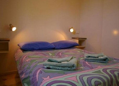 Ashs Holiday Units And Cafe - Coogee Beach Accommodation 2
