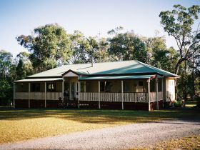 Applegarth Bed And Breakfast - Coogee Beach Accommodation 0