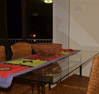 Mollymook Sunrise Holiday Apartment - Coogee Beach Accommodation